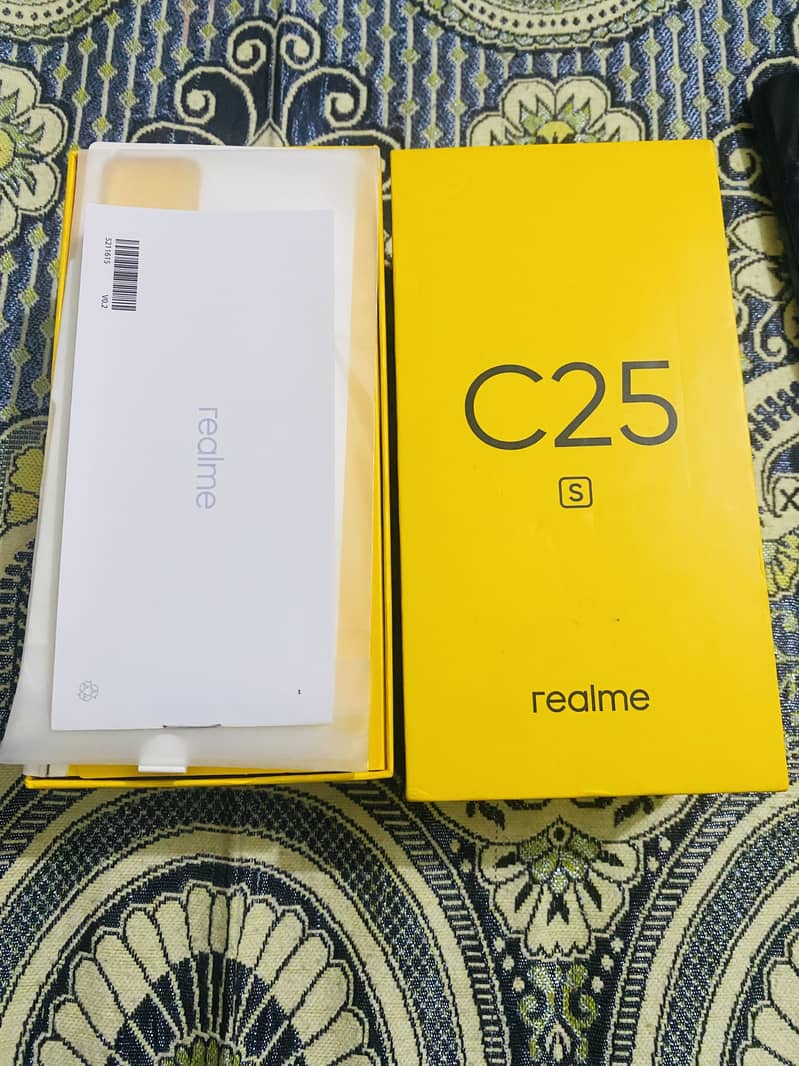 Realme C25s 7