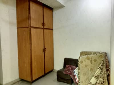 SHADIWAL CHOWK FOR 1 OR 2 BOYS ROOM FOR RENT