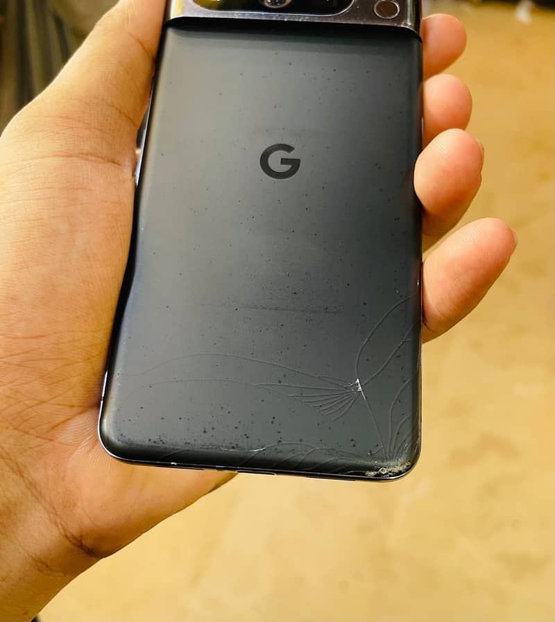 google pixel 8 pro 2
