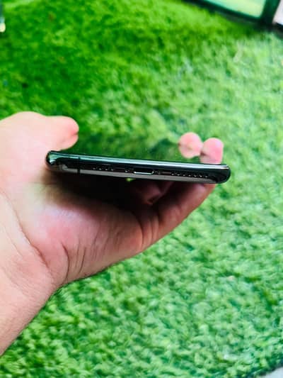 Apple iPhone 11 Pro Max jv
