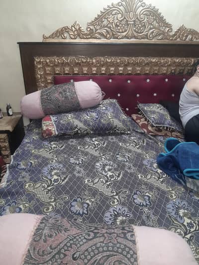 king size bed with 5 seater sofa for sale.