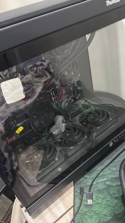 Case, Liquid cooler, Powersupply