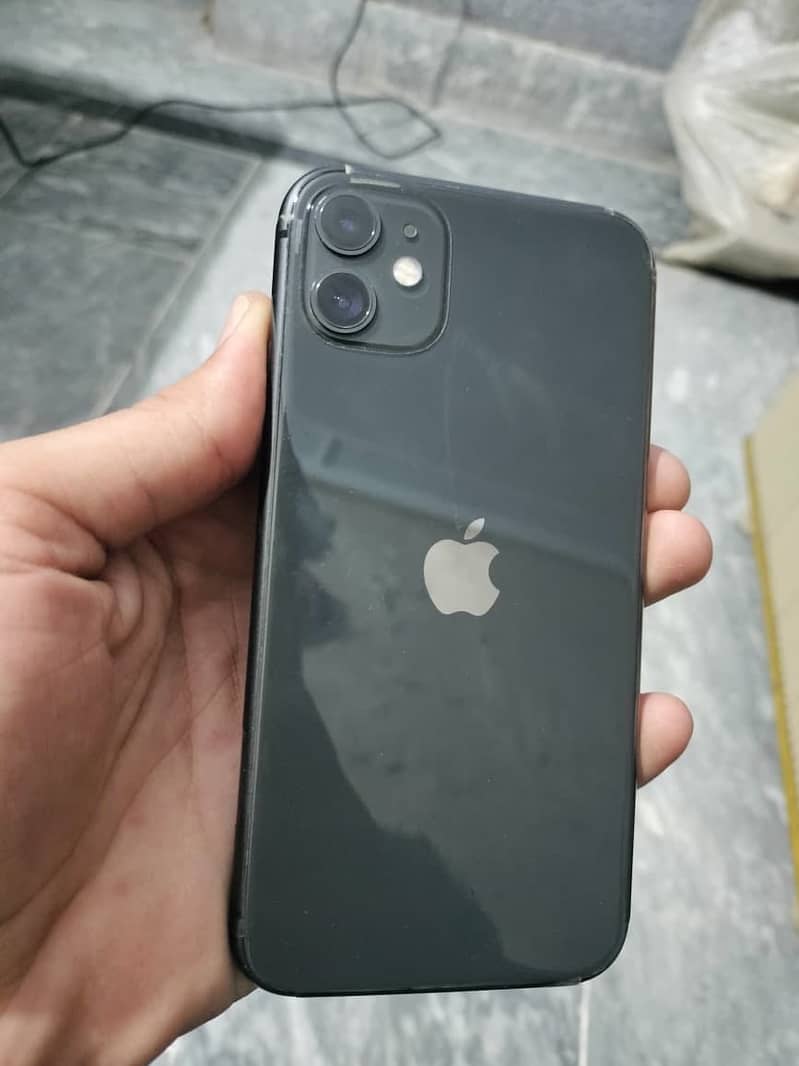iPhone 11 0