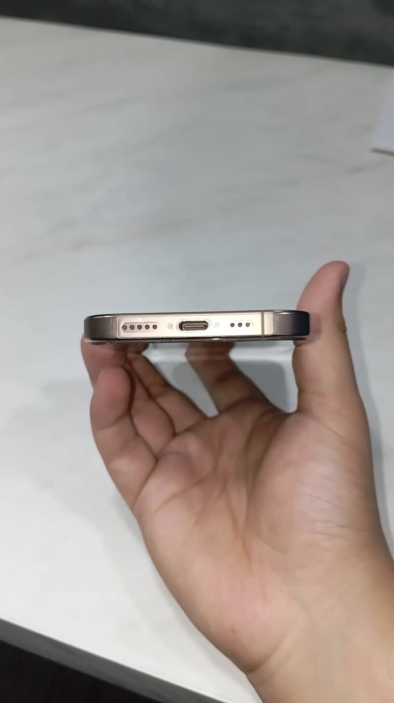 Iphone 16 pro 1