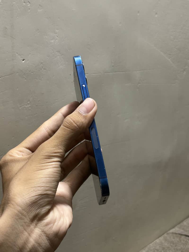 Iphone 12 7