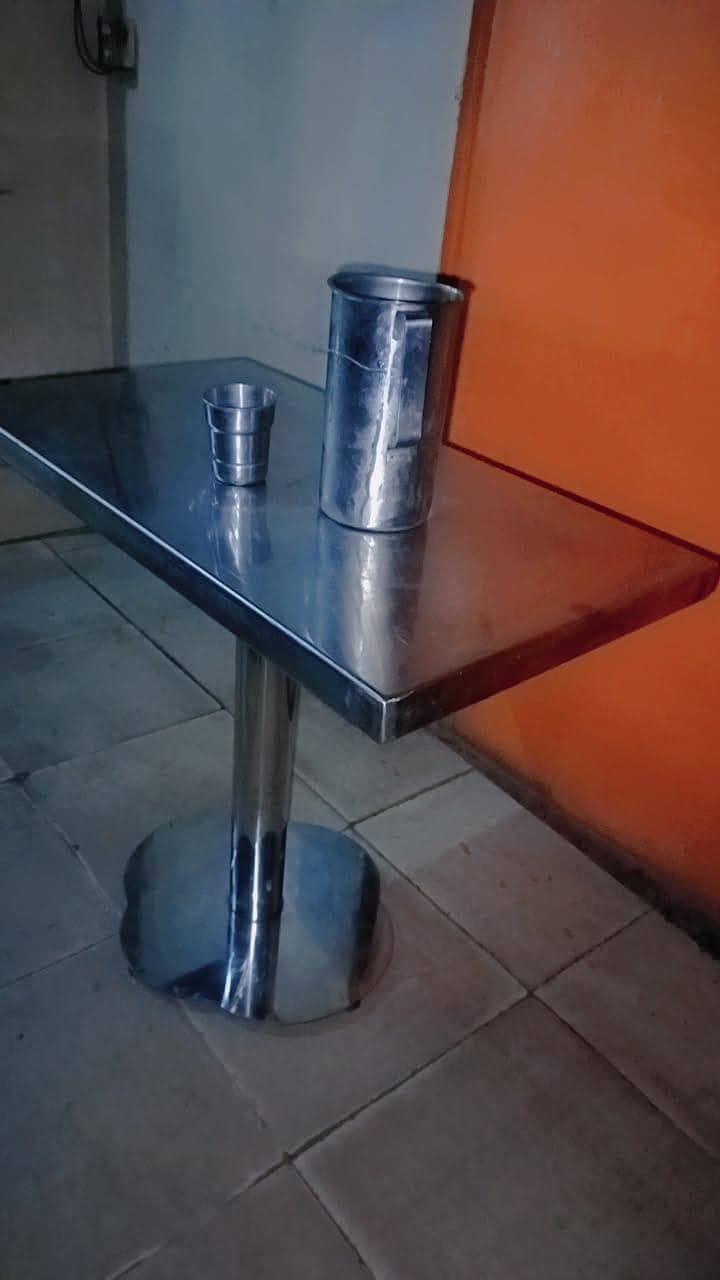 dinner table 5