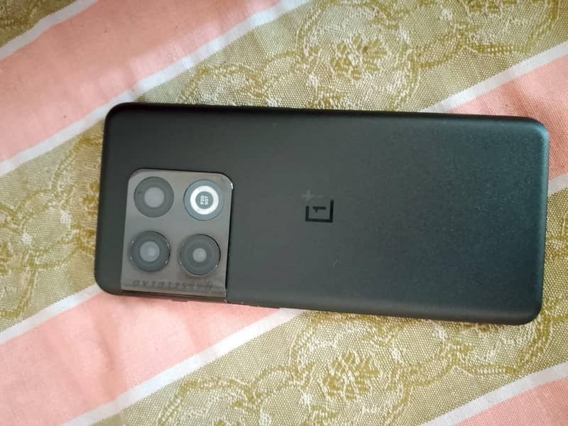 OnePlus 10T pro 0