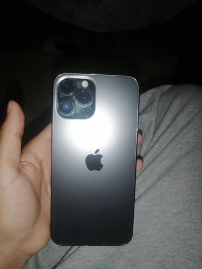 iphone 12 pro max ( EXCHANGE POSSIBLE)