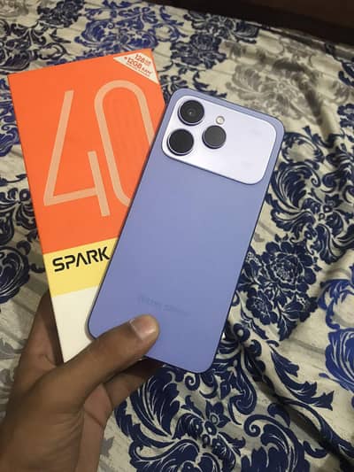 TECNO spark 40