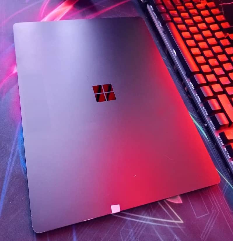 Microsoft surface laptop 0