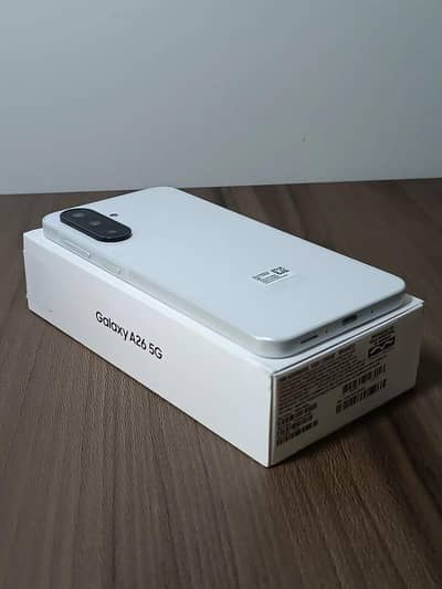 Samsung Galaxy A26 5G(8GB RAM / 256GB ROM) sale ke liye available hai.