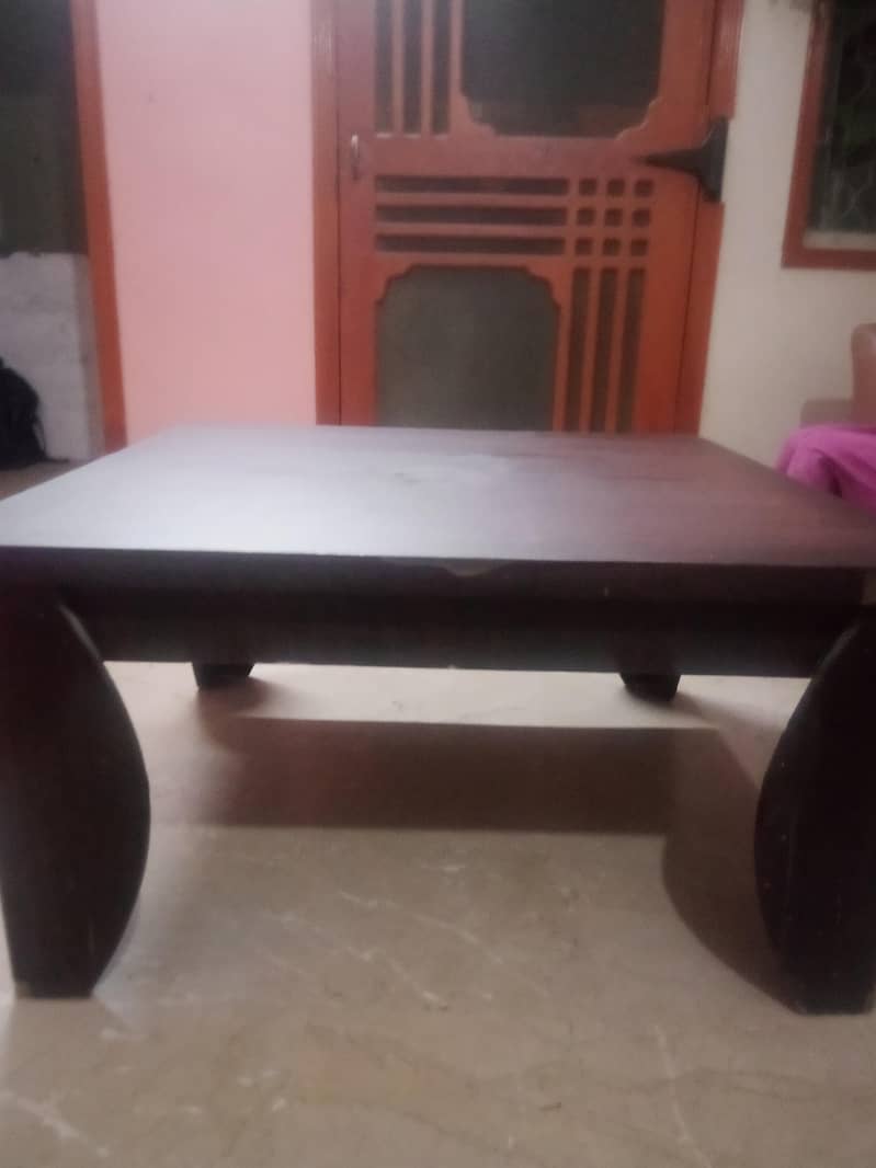 central table 1