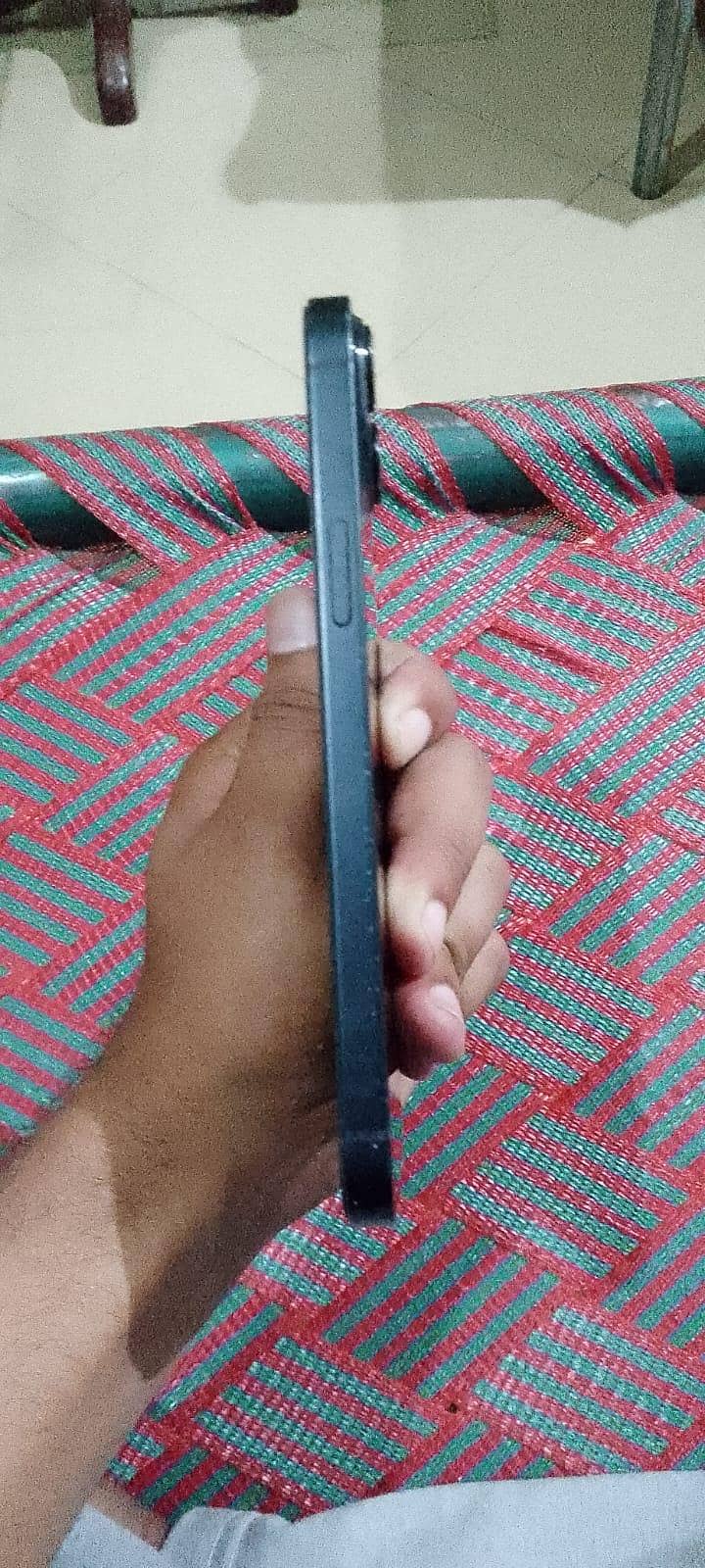 iphone 14 plus 3
