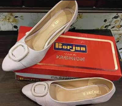 Borjan Lilac Quilted  Court Shoes Size 39 used 2 hour only Rs. 2900