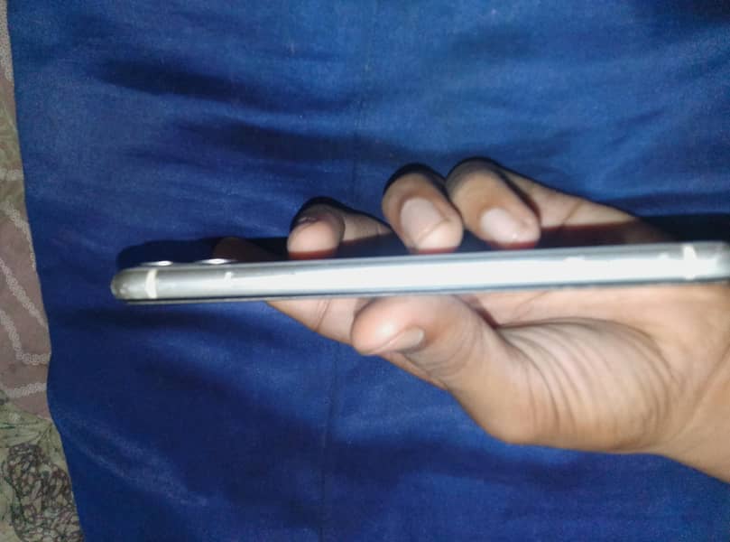 iphone 11 3