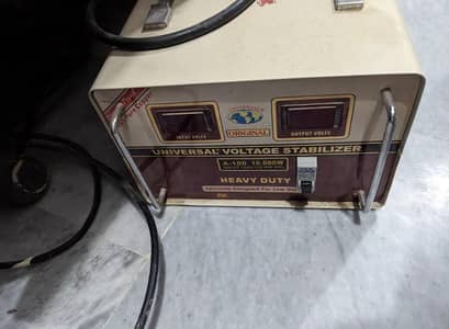 Universal voltage Stabilizer