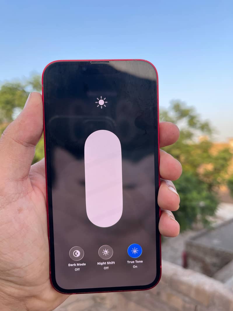 Iphone 13 4