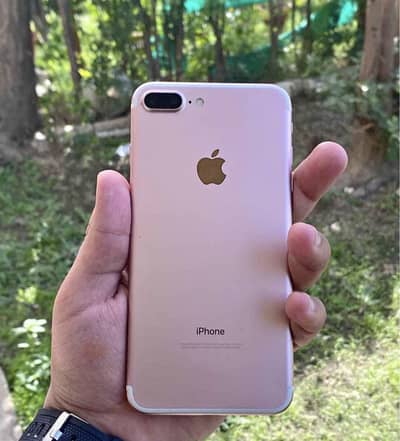 i phone 7plus pta approved 9/10 vip all ok