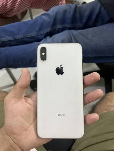 I phone Xs max Pta approved 256gb