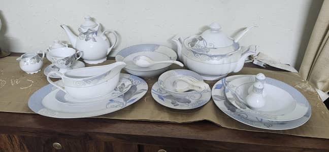 8 person dinner set