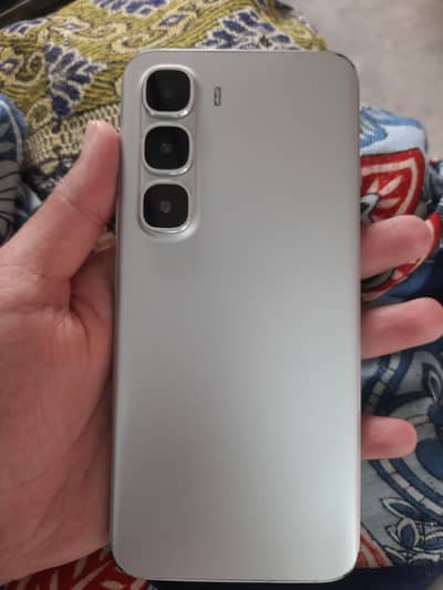 Infinix Hot 60 Pro Plus 8/256, 6 Months warranty