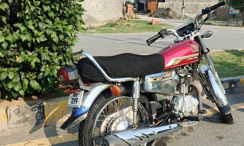 Honda 125 special edition levish condition