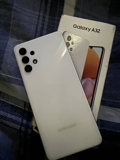 samsung a32 white color