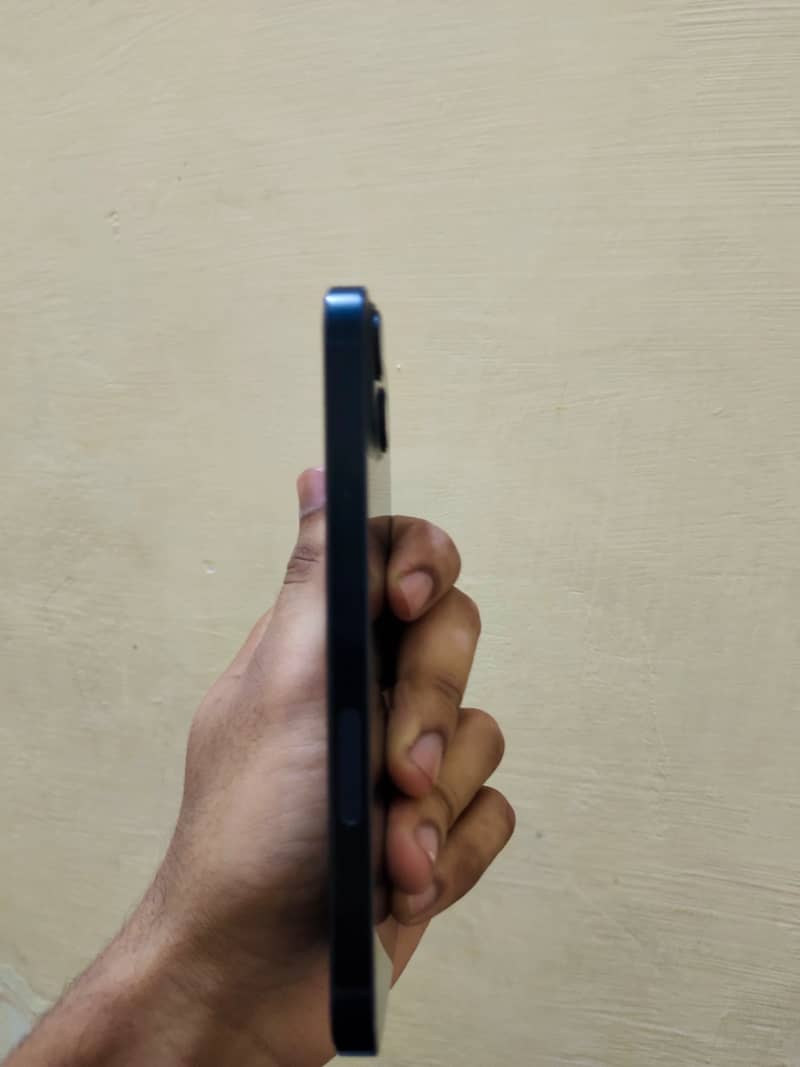 Iphone 13 jv 1
