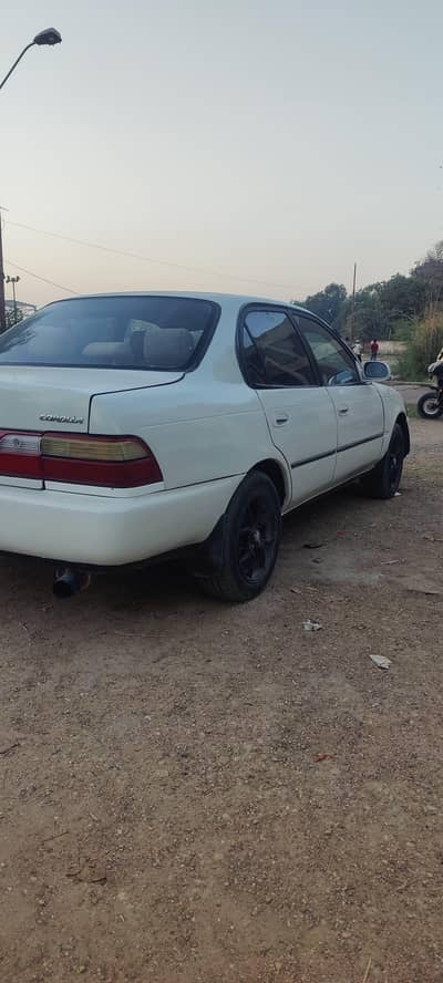 TOYOTA INDUS COROLLA XE 99 MODEL