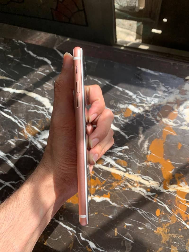 Iphone 7 plus 1