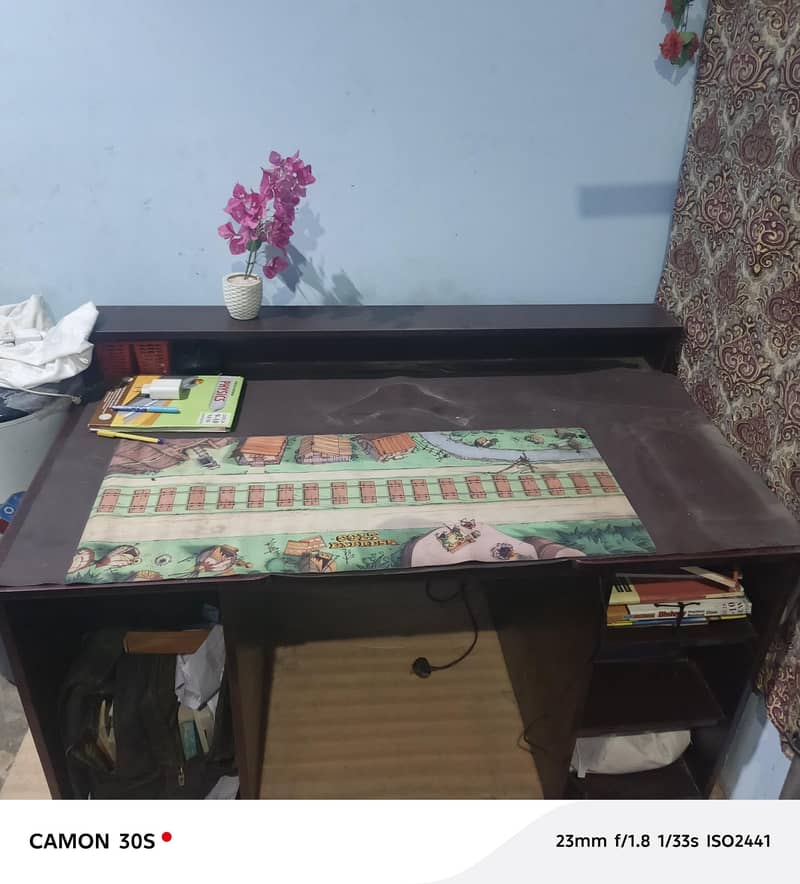 Computer Table for Sale 1