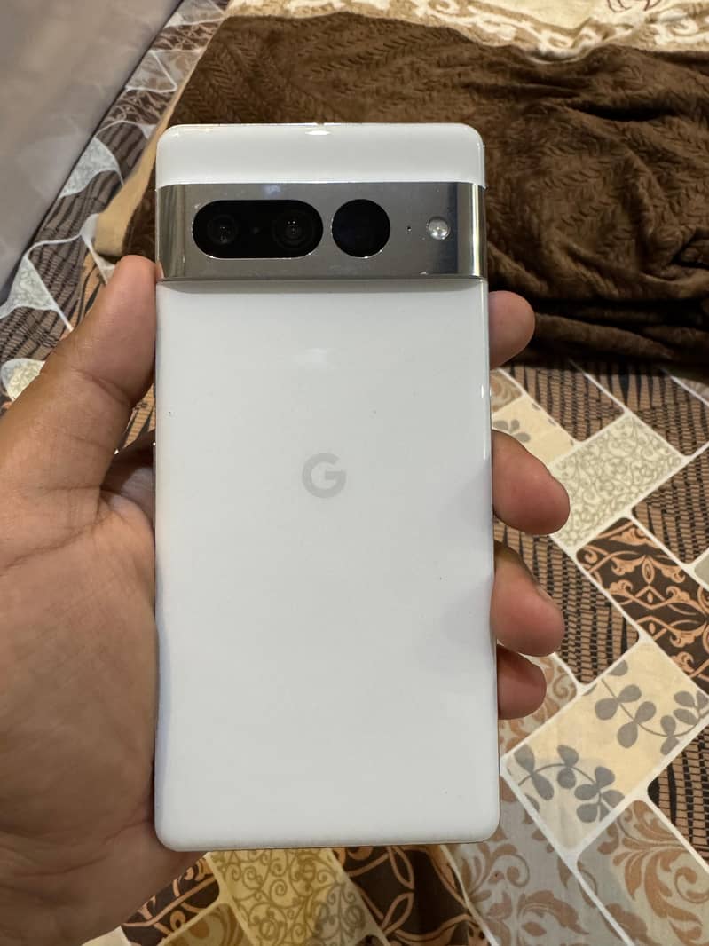 Google pixel 7 pro 2