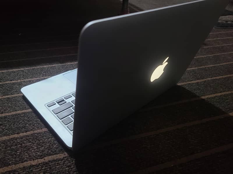 MacBook Pro 2