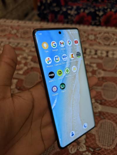 Vivo V30e , 8+8 Ram / 256GB