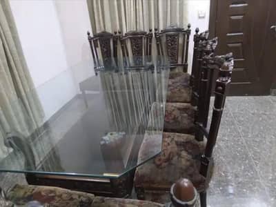 Dinning Table
