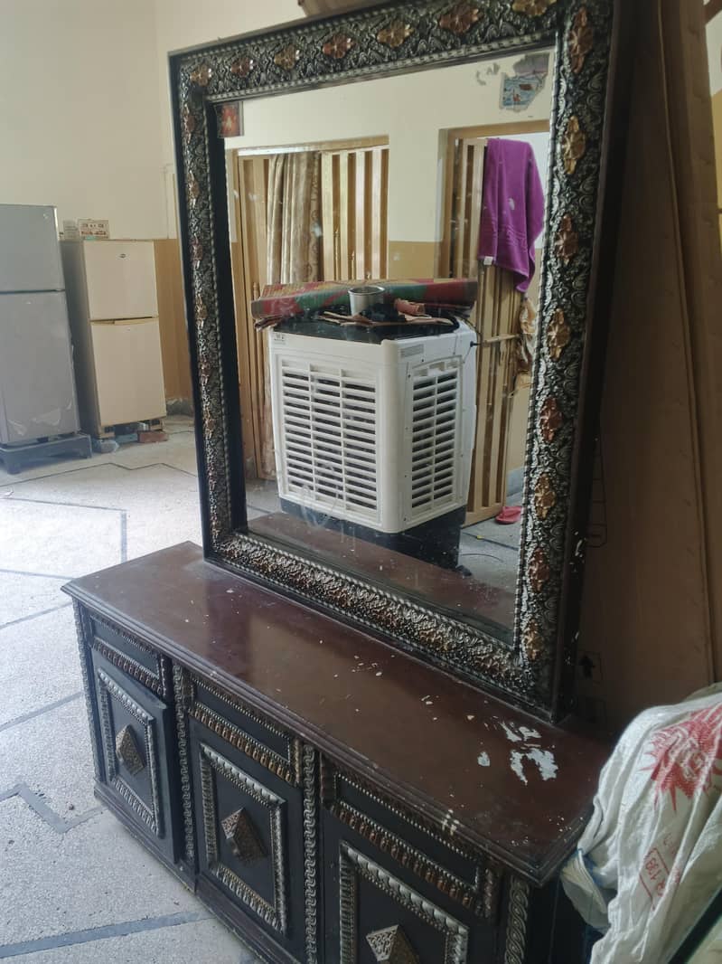 Deco Paint Dressing Table 1