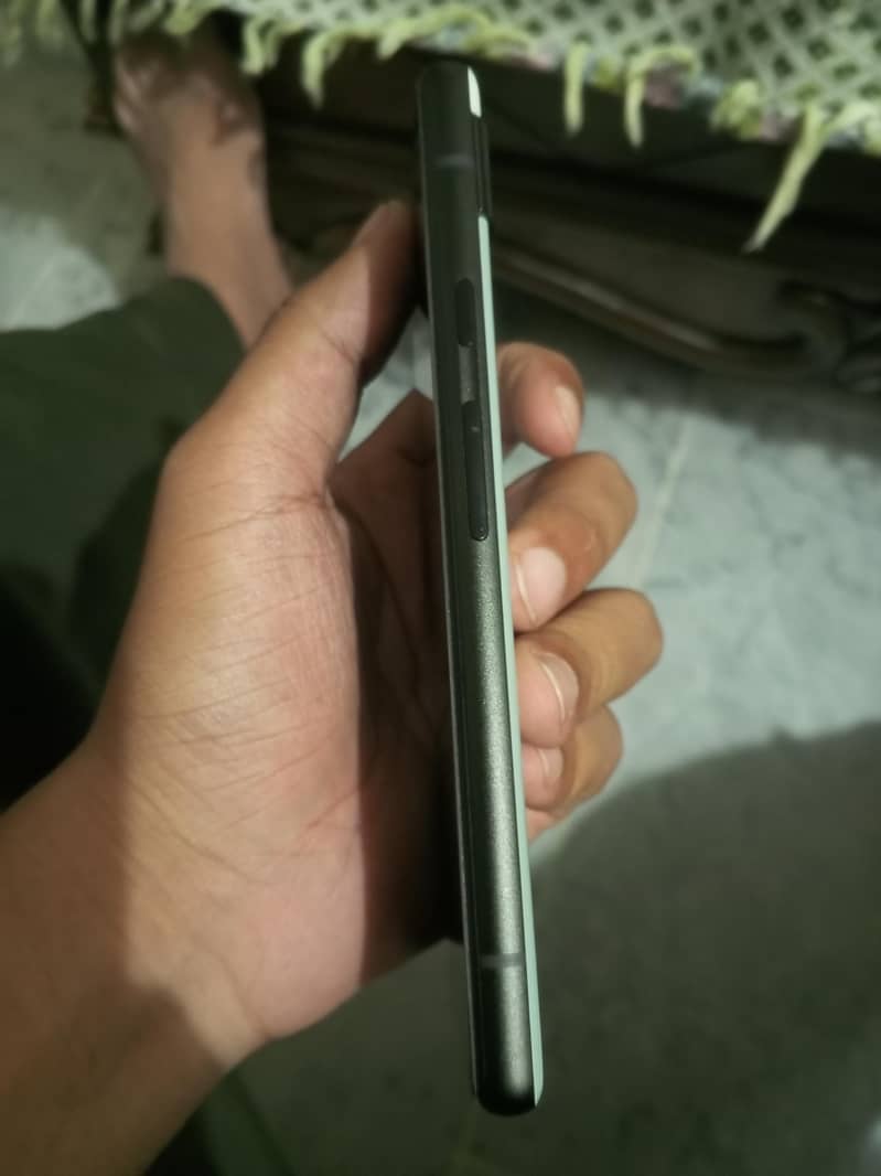 Google pixel 6a 3