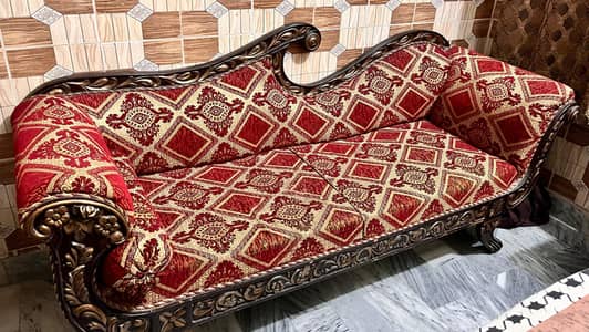 Dewan | Sofa | Three Seater | Chinioti Wood | Chinioti Sofa