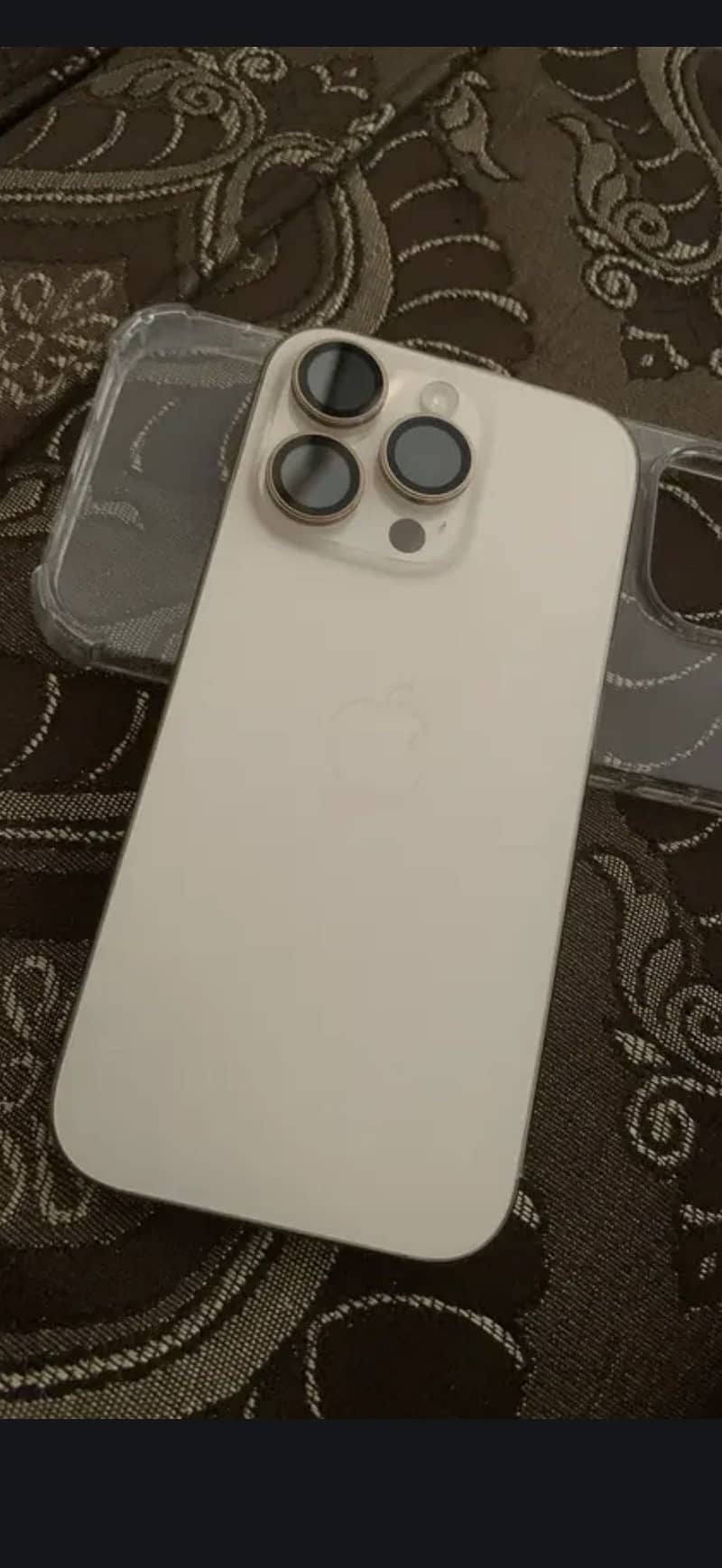 iphone 16 pro max 1