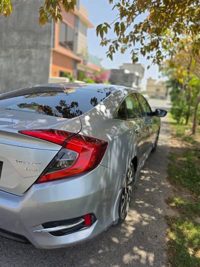 Honda Civic Oriel 1.8 i-VTEC CVT 2017 | Honda Civic  2017 For Sale