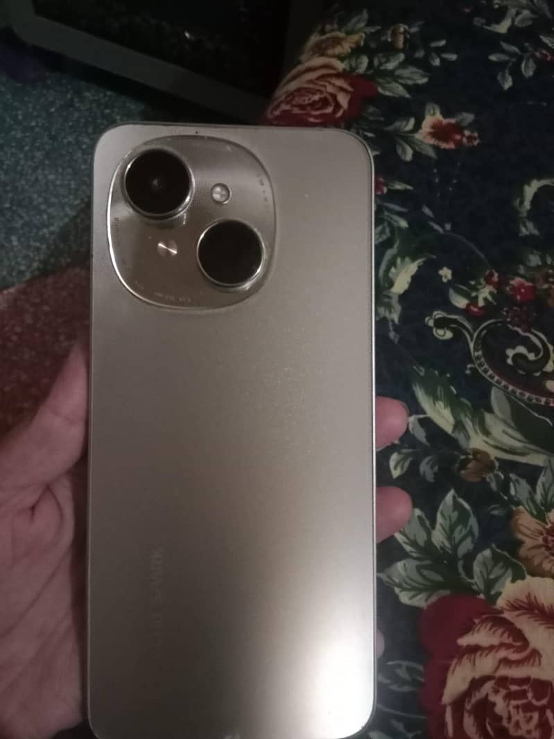 Tecno 3