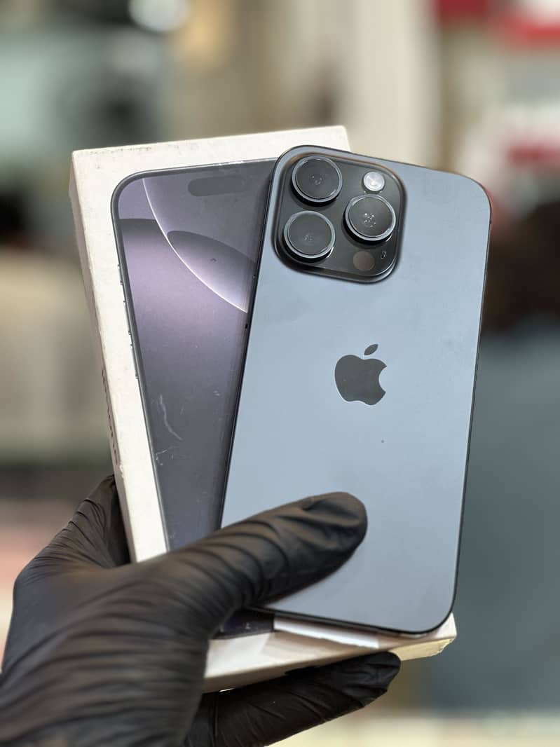 Iphone 16 pro 1