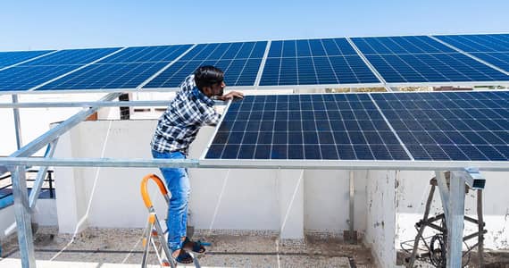 Professional Solar Panel Installation & Maintenance Services