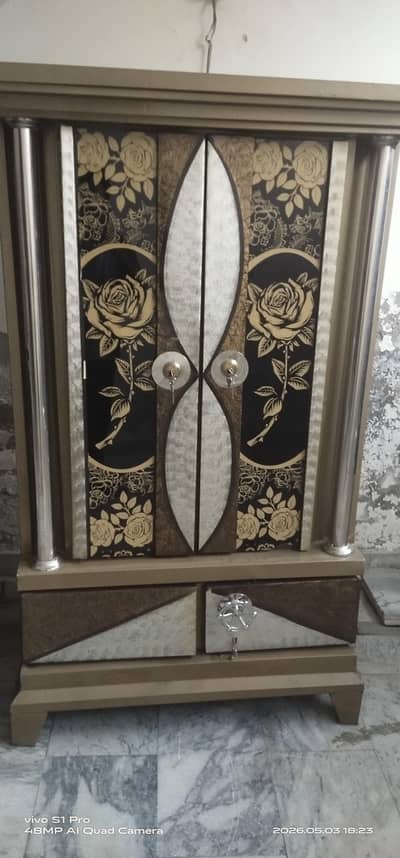 safe almari 2 door