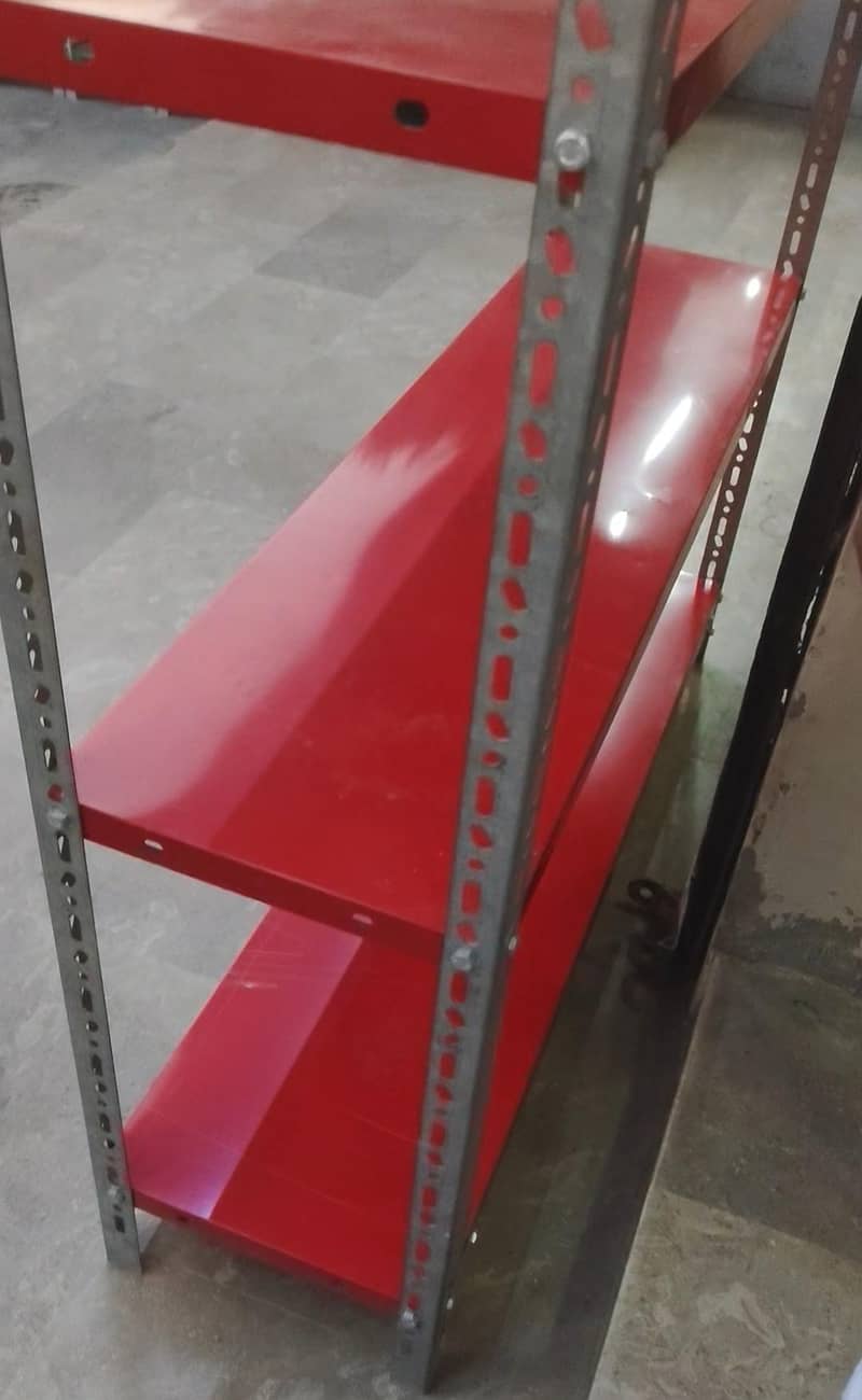 لوہے کے ریک سات عدد قیمت ایک ریک  7500 2