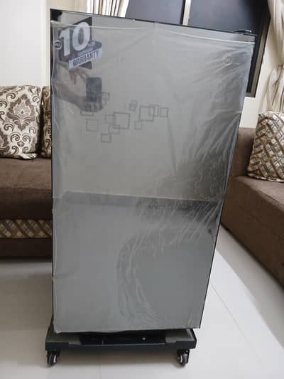 PEL Glass Door Refrigerator Room Series Mirror Impression 140 Liter