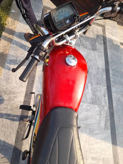 Honda CD 70 for sale in Showroom condition.