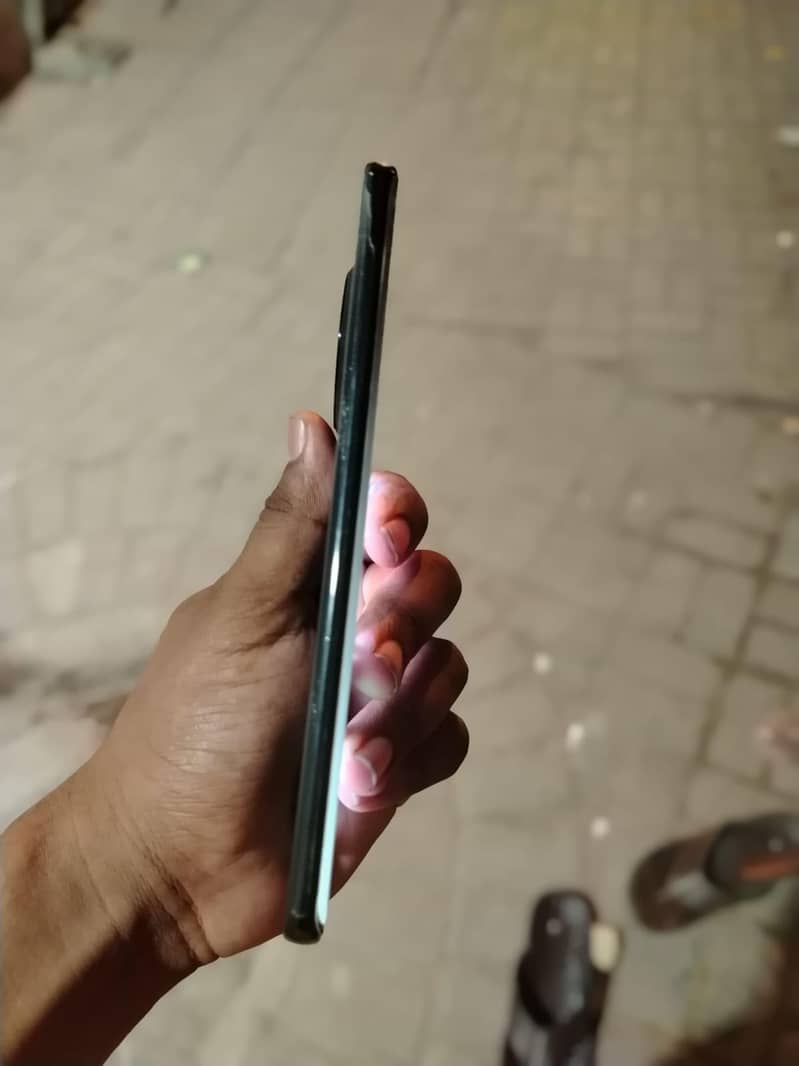 tecno camon 30s 3