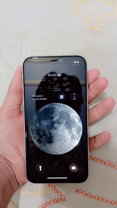 iPhone 11 factory unlock