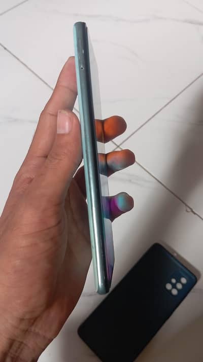 samsung a71 8+128GB